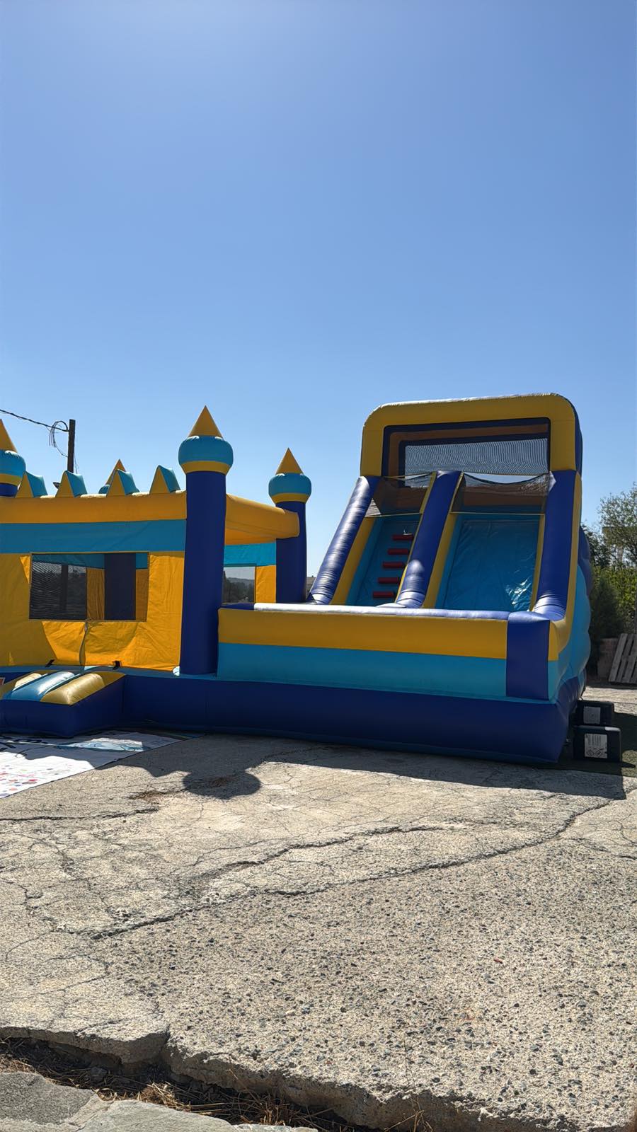 🏰 Bouncy Palace